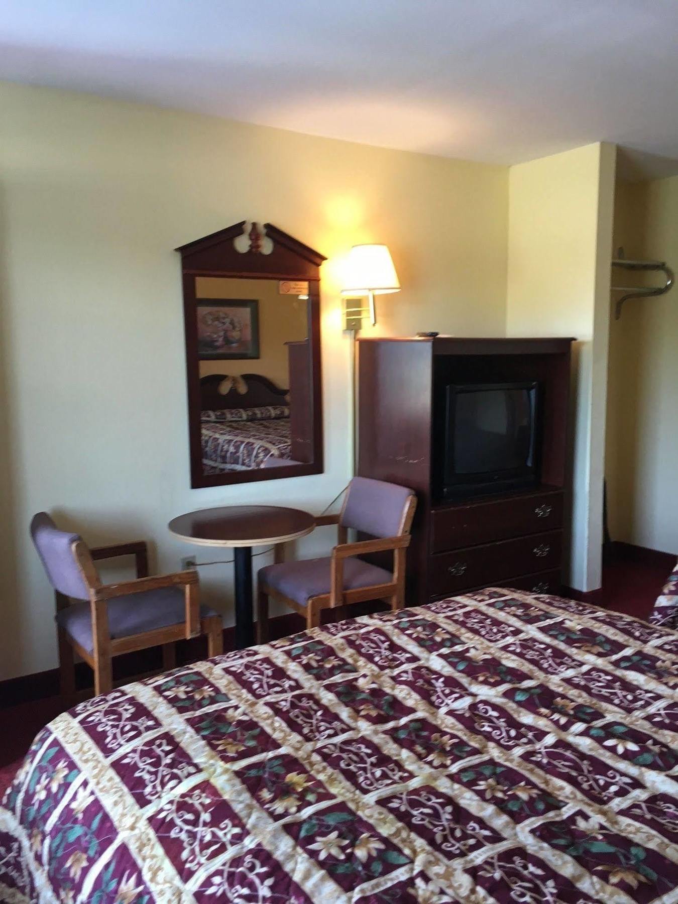 Regency Inn & Suites Millington Zewnętrze zdjęcie